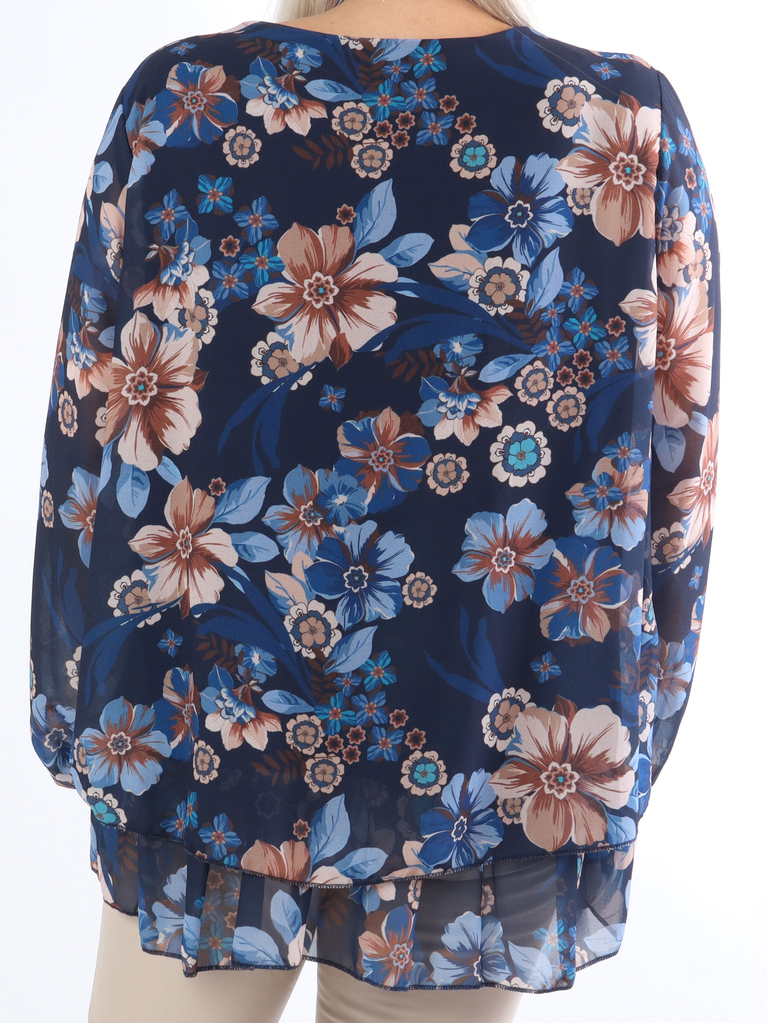 Wicky - Sød plus size tunika med blomstermotiv